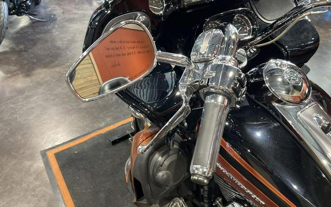 2015 Harley-Davidson® FLTRUSE - CVO™ Road Glide® Ultra