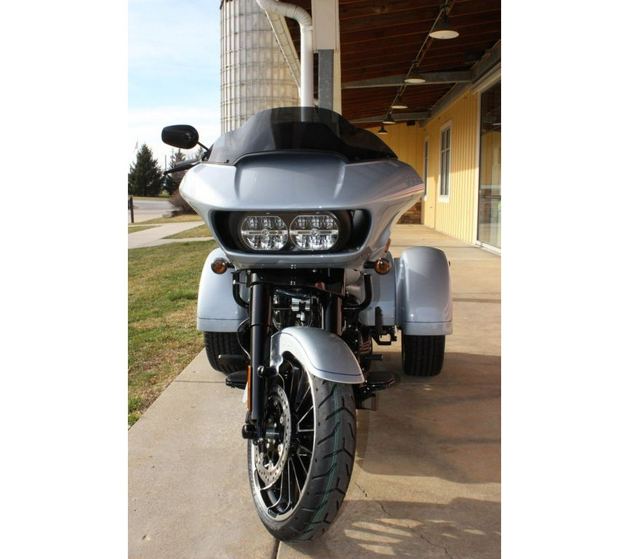 2024 Harley-Davidson® FLTRT - Road Glide® 3