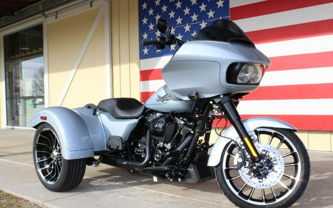 2024 Harley-Davidson® FLTRT - Road Glide® 3