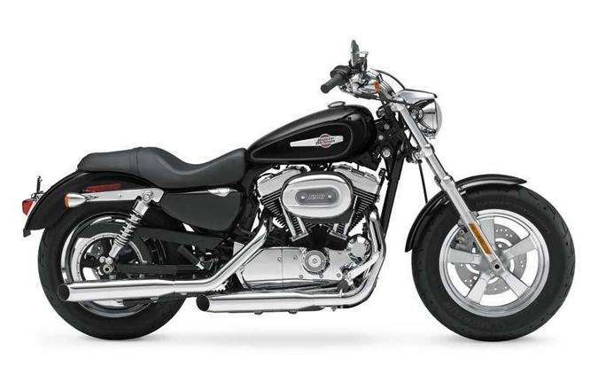 2011 Harley-Davidson Sportster® 1200 Custom