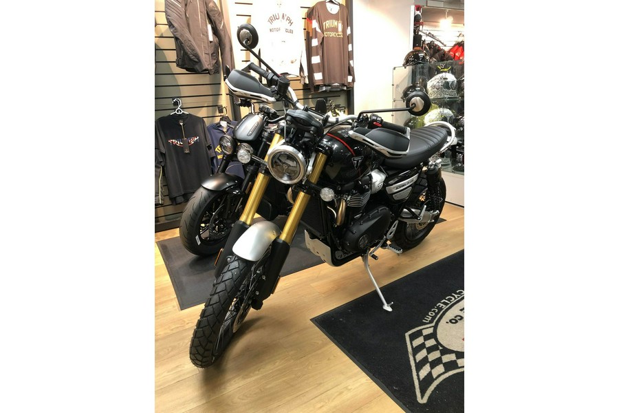 2024 Triumph SCRAMBLER 1200 XE