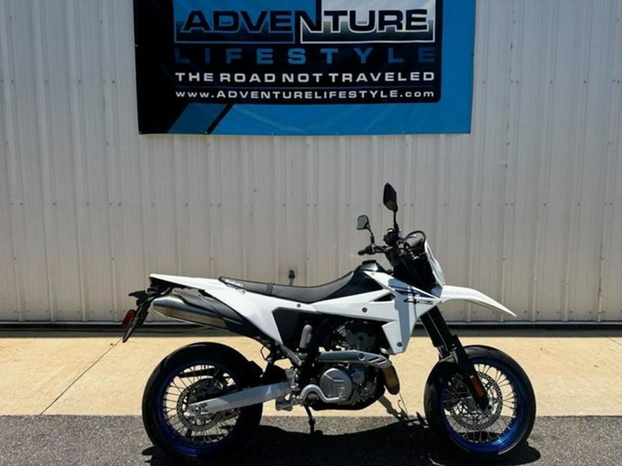 2025 Suzuki DR-Z 4SM