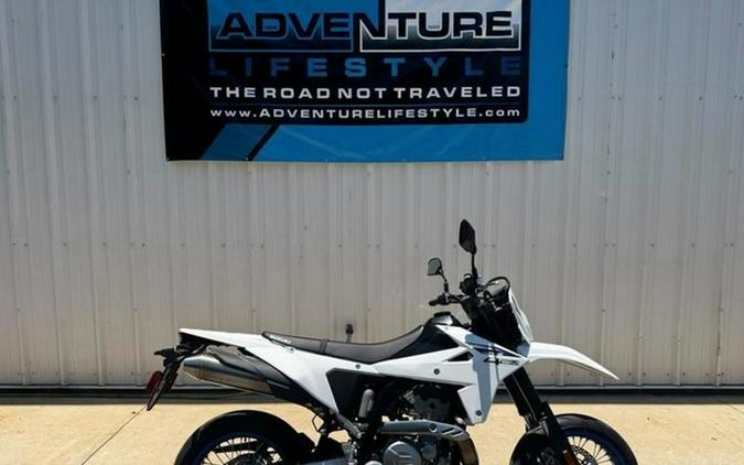 2025 Suzuki DR-Z 4SM