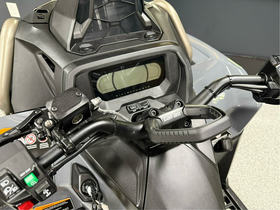 2026 Can-Am Outlander X MR 1000R