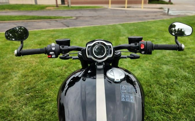 2025 Triumph Rocket 3 Storm R