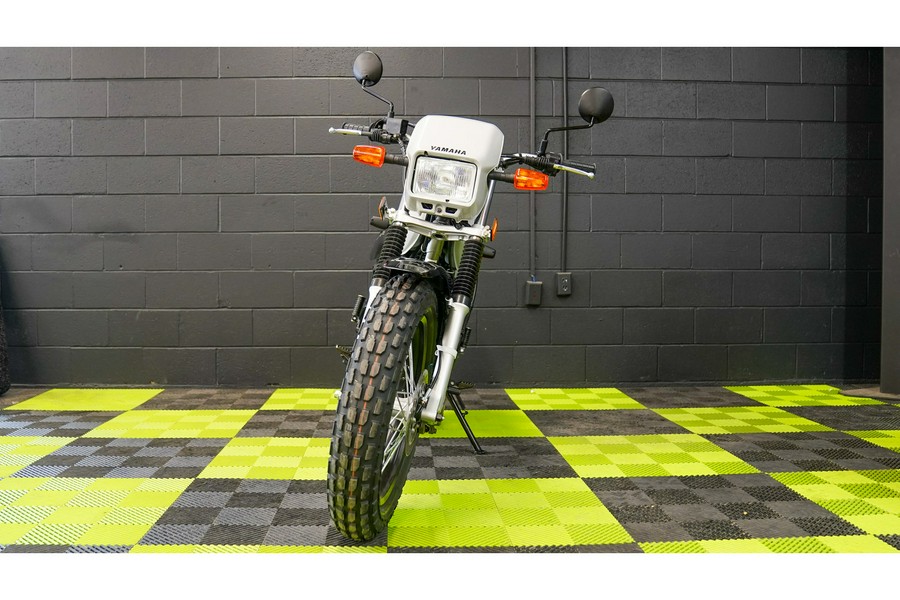 2027 TW200 - Yamaha