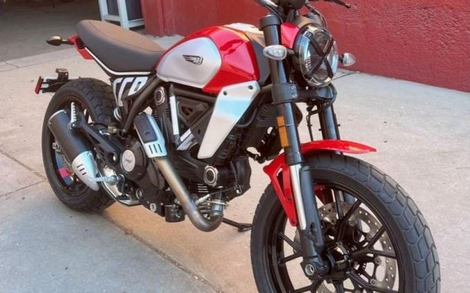 2024 Ducati Scrambler Icon (2G) Red