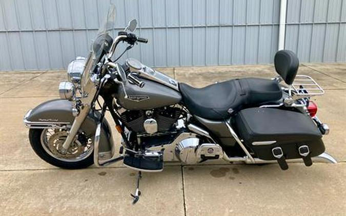 2005 Harley-Davidson FLHRCI Road King® Classic