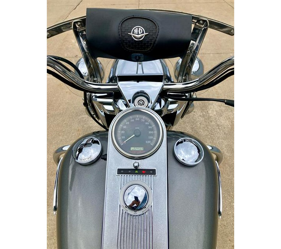 2005 Harley-Davidson FLHRCI Road King® Classic