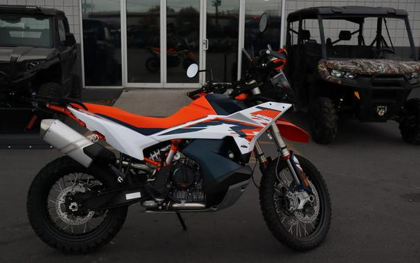 2025 KTM 890 Adventure R