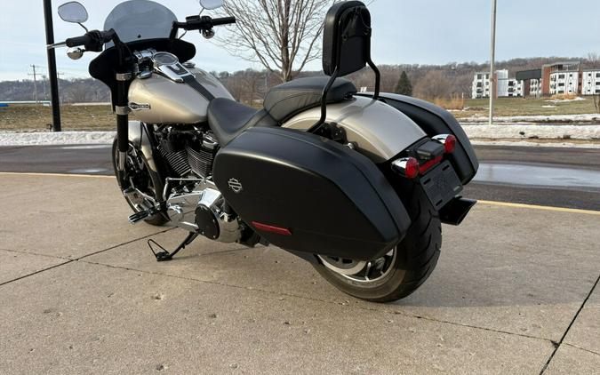 2018 Harley-Davidson® Sport Glide™ Silver Fortune