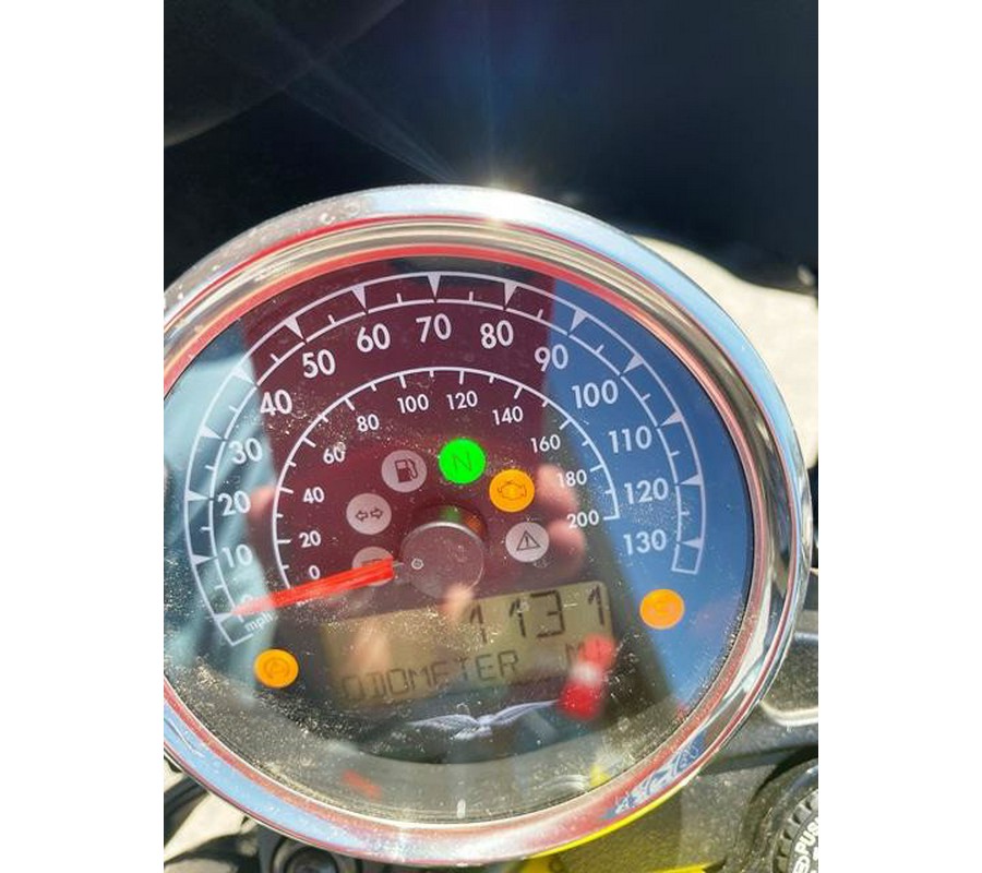 2019 V7 III STONE - Moto Guzzi