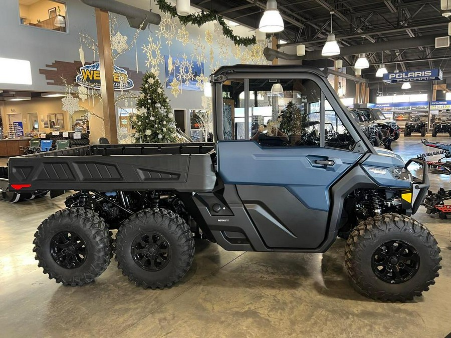 2026 Can-Am Defender 6x6 LTD HD10