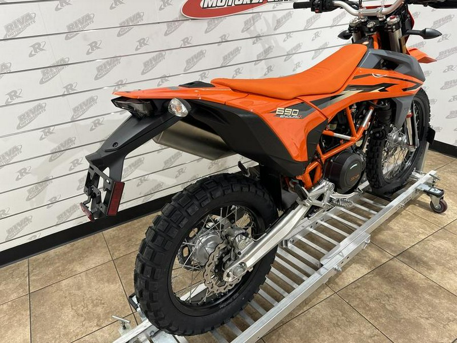 2024 KTM 690 Enduro R