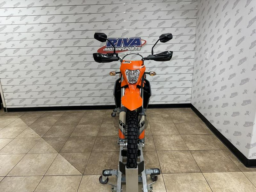 2024 KTM 690 Enduro R