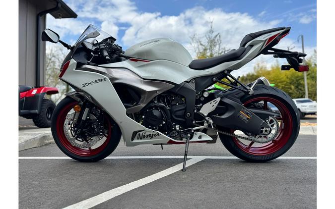 2025 Kawasaki Ninja® ZX™-6R ABS