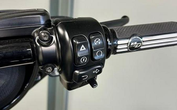 2021 Harley-Davidson® FLHXS - Street Glide® Special