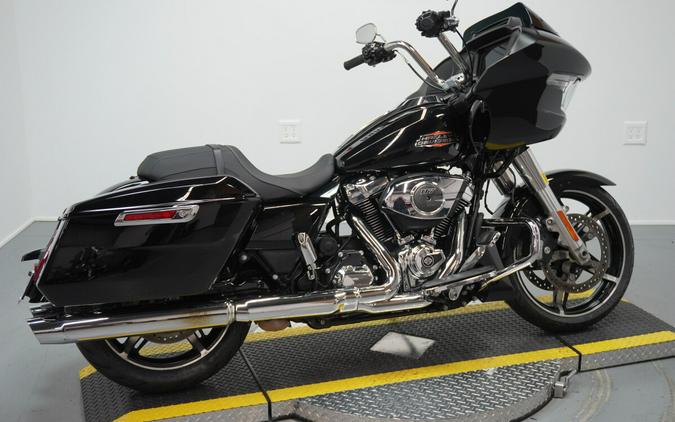 2024 Harley-Davidson® Road Glide® Vivid Black