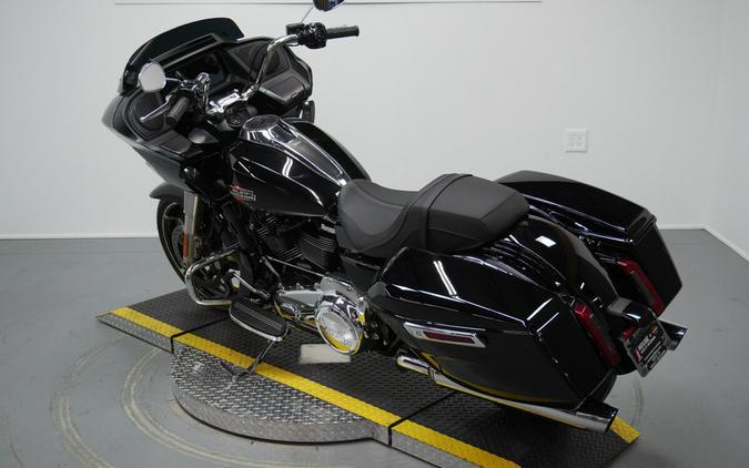 2024 Harley-Davidson® Road Glide® Vivid Black