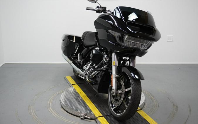 2024 Harley-Davidson® Road Glide® Vivid Black