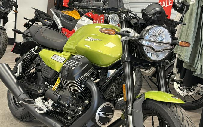 2026 Moto Guzzi V7 Sport
