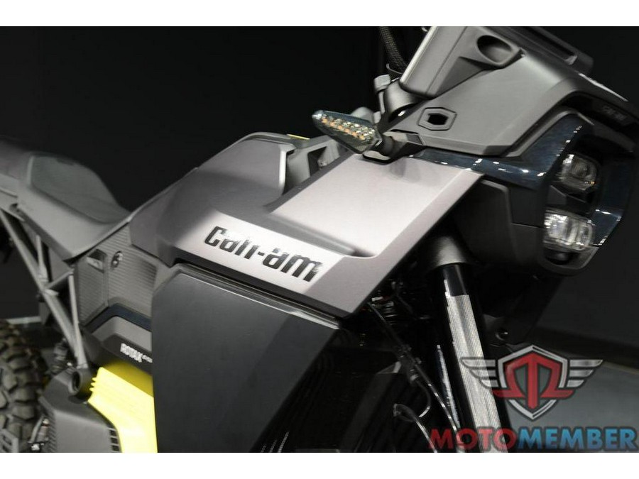 2025 Can-Am Origin Carbon Black