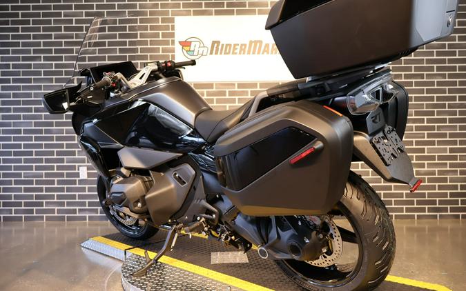 2026 BMW R 1300 RT