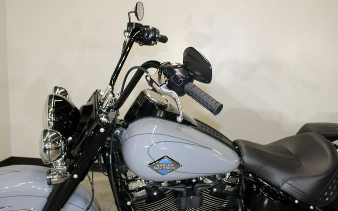 2026 Harley-Davidson® FLHC - Heritage Classic