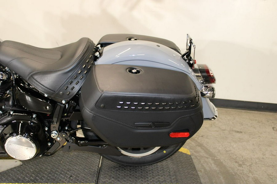 2026 Harley-Davidson® FLHC - Heritage Classic