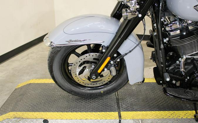 2026 Harley-Davidson® FLHC - Heritage Classic