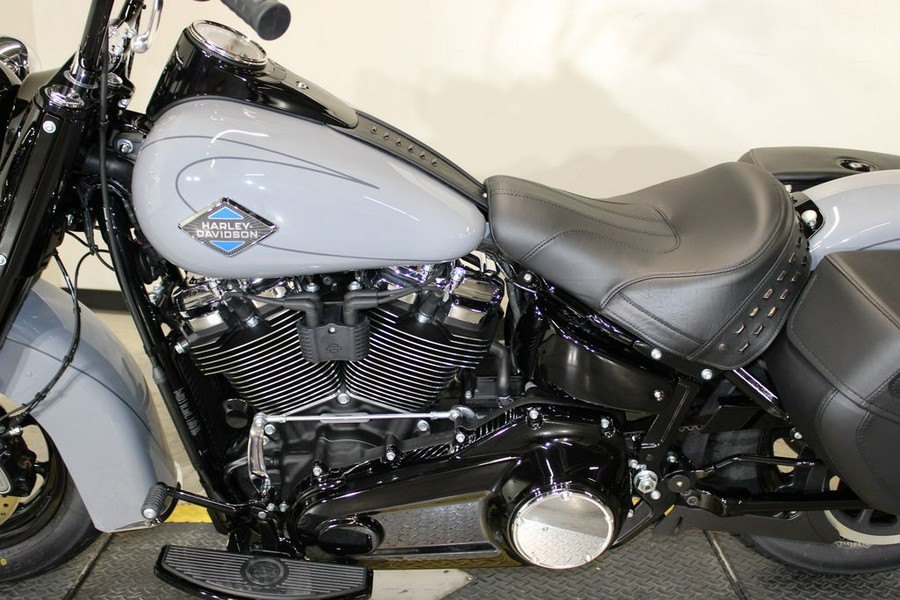 2026 Harley-Davidson® FLHC - Heritage Classic