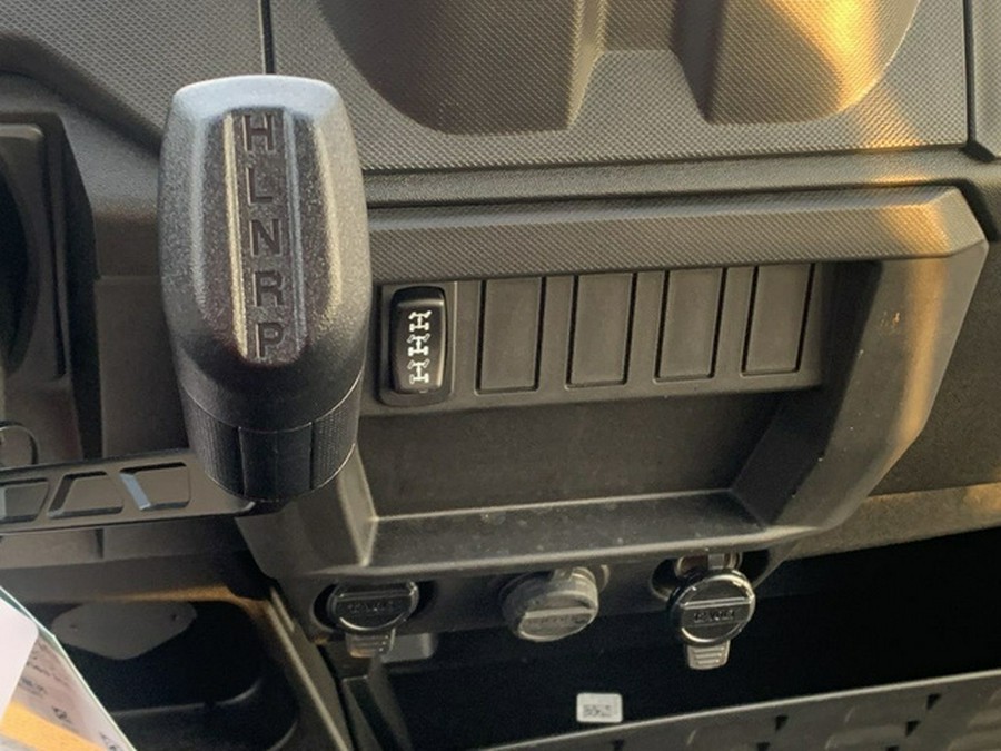 2027 Polaris Ranger Crew 1000 Premium