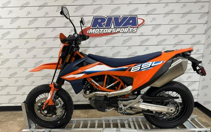 2024 KTM 690 SMC R