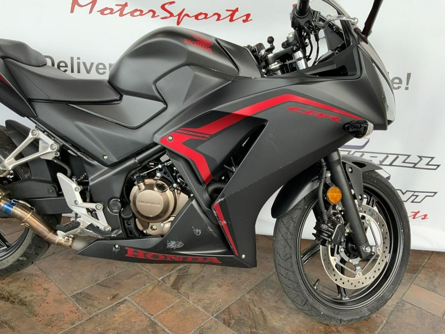 2021 Honda® CBR300R