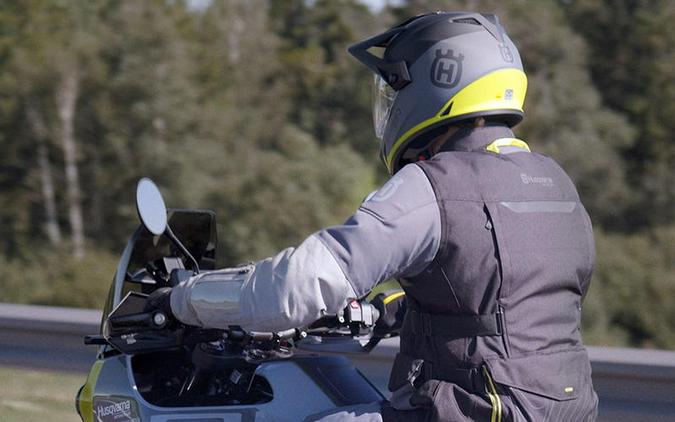 2025 Husqvarna® Norden 901