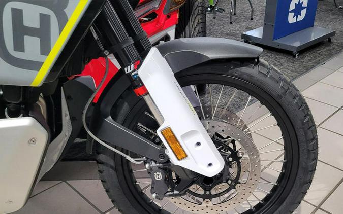 2025 Husqvarna® Norden 901