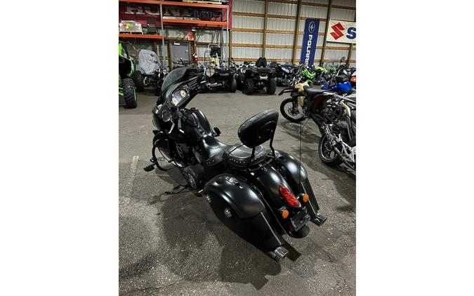 2017 Indian Motorcycle CHIEFTAIN DARK HORSE, THNDR BLK SMOKE, 49S Dark Horse®