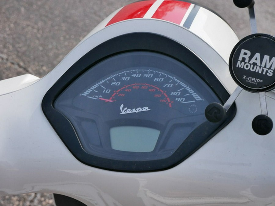 2021 Vespa GTS 300