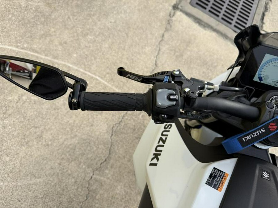 2023 Suzuki GSX-8S