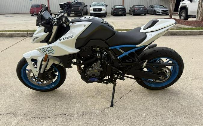 2023 Suzuki GSX-8S