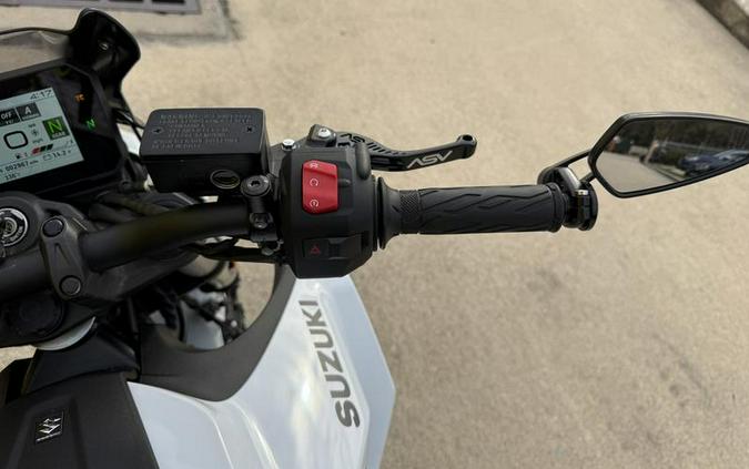 2023 Suzuki GSX-8S
