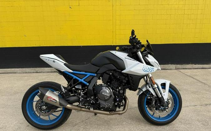 2023 Suzuki GSX-8S
