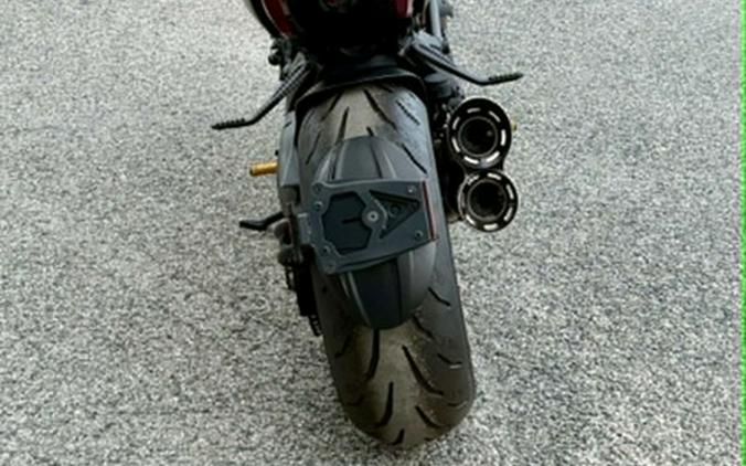 2016 Ducati BASE