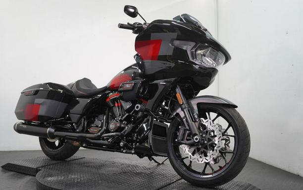 2025 Harley-Davidson® FLTRXSTSE - CVO™ Road Glide® ST