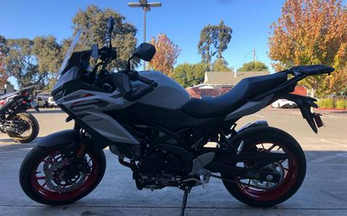 2027 Suzuki SV-7GX
