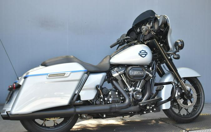 2023 Harley-Davidson Street Glide Special