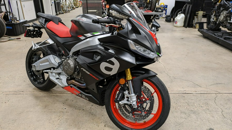 2021 Aprilia RS 660