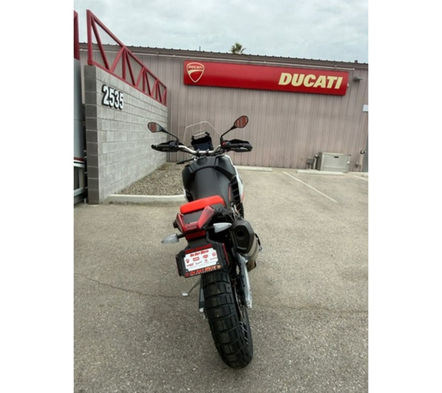 2026 Aprilia Tuareg 660