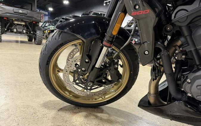 2026 Triumph Trident 800 Jet black