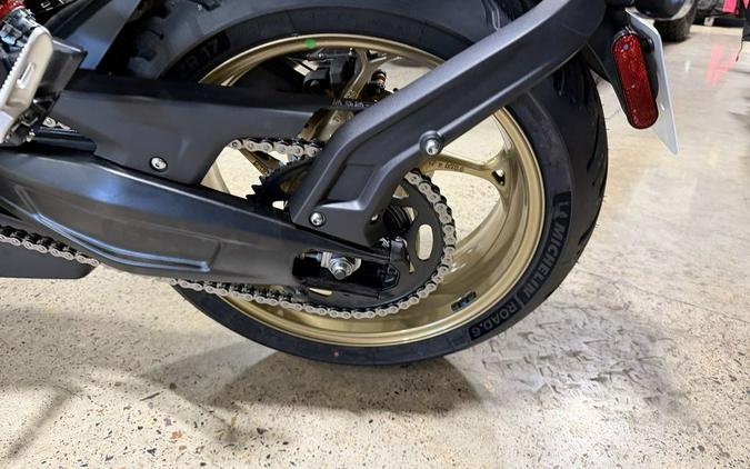 2026 Triumph Trident 800 Jet black